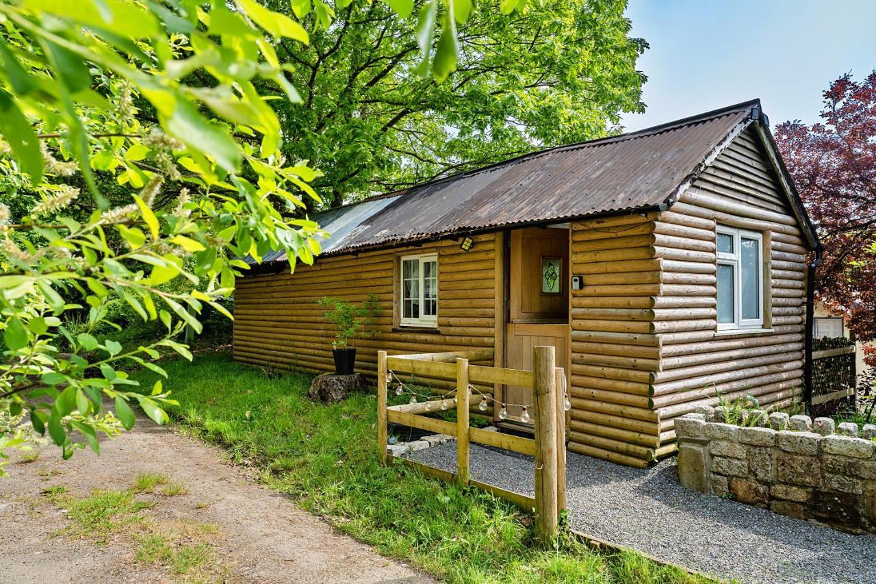 Finest Retreats - Trevoya Cabin 朗斯顿 外观 照片